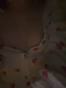 LazyLuna's cam snapshot