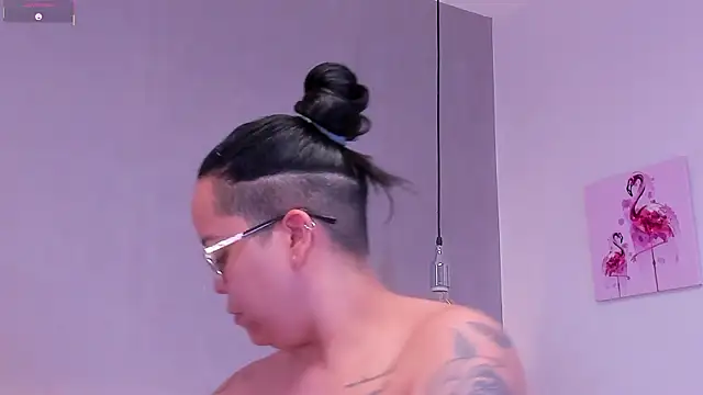 naughtylesbians__'s cam snapshot