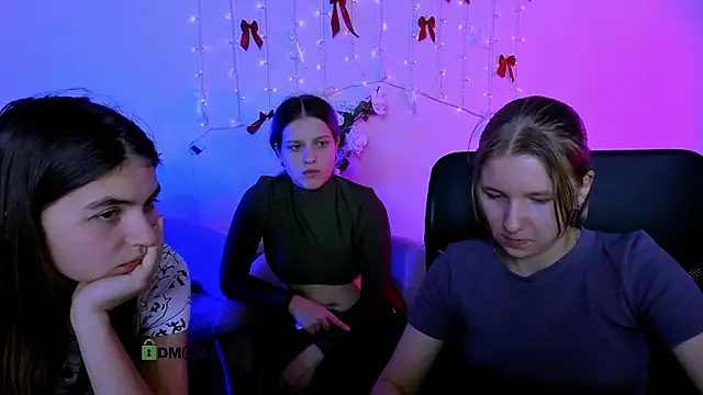 gloria_bubble's cam snapshot