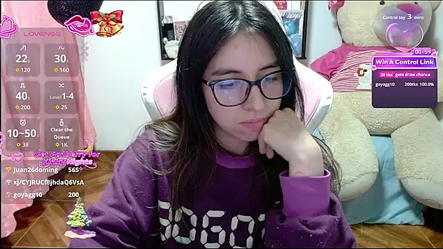 Maggie_Fox3's cam snapshot