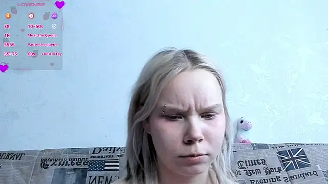 girlllsooft's cam snapshot