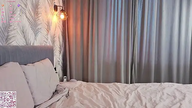 ElvinaRose's cam snapshot