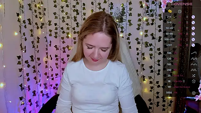 Evaa_Grey's cam snapshot