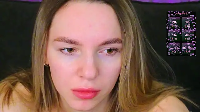 molly_crystal's cam snapshot