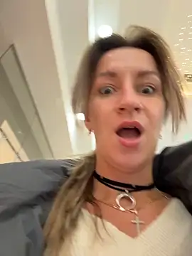 EvvaMur's cam snapshot