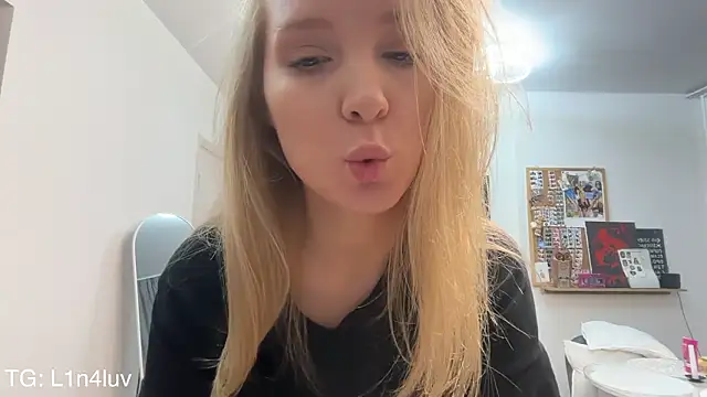 AIicaparkerc's cam snapshot