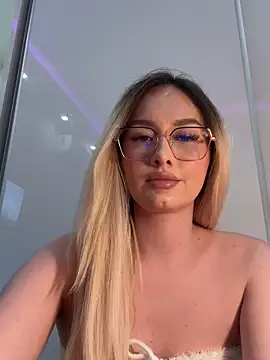 mollyxxx live sex cam
