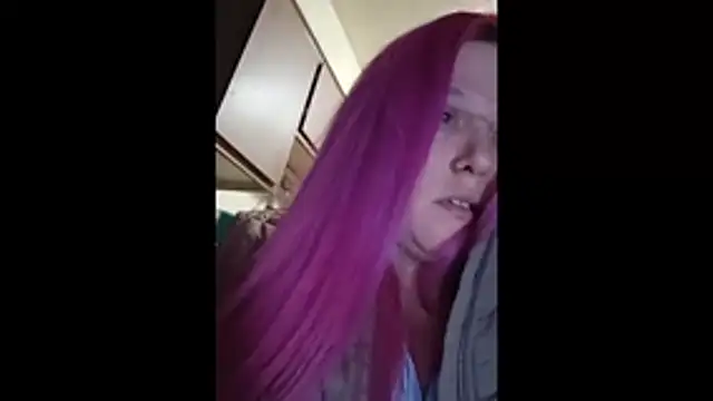 EXOTICLEXXXI's cam snapshot