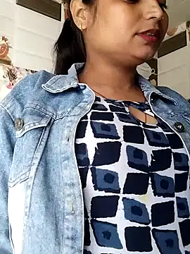 Hot-Pooja25's cam snapshot