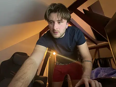 DannyP13's cam snapshot