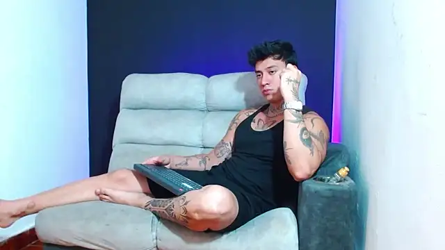 JUSTIN_FULLER1's cam snapshot