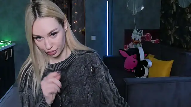 Blckmirrorr's cam snapshot