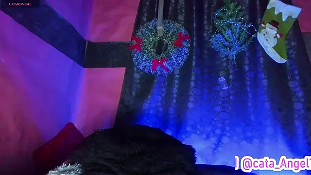 Cata-angel's cam snapshot