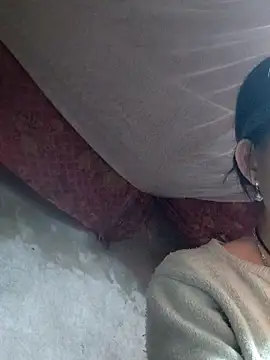 gio-thu's cam snapshot