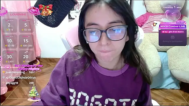 Maggie_Fox3's cam snapshot