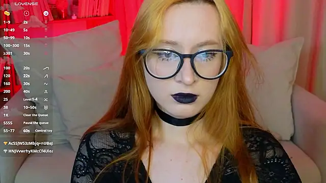 WICKEDEMBER's cam snapshot