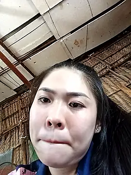 Lin-kute98 live sex cam