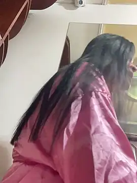 Lili__taylor's cam snapshot