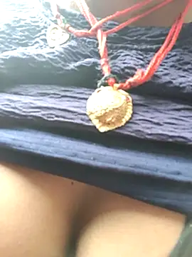 Queen_chayna's cam snapshot