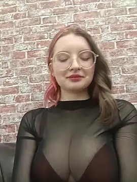 LindaGrant's cam snapshot