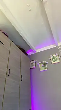 Yourrmuse_'s cam snapshot