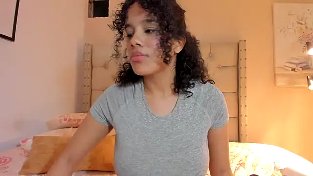 vanesasexyhot21's cam snapshot