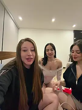 roouse live sex cam