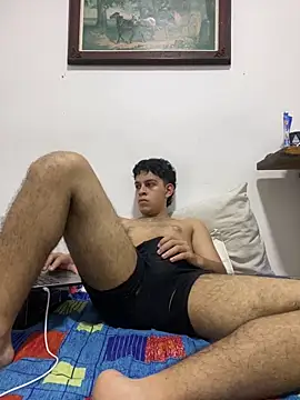 Young_handsome's cam snapshot