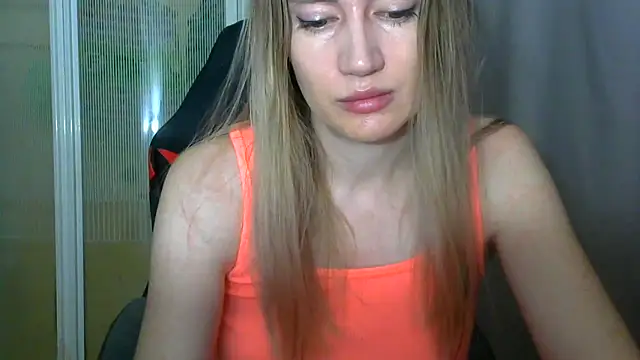 JessFoxxx's cam snapshot