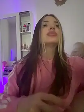 Ashleyjenner_'s cam snapshot