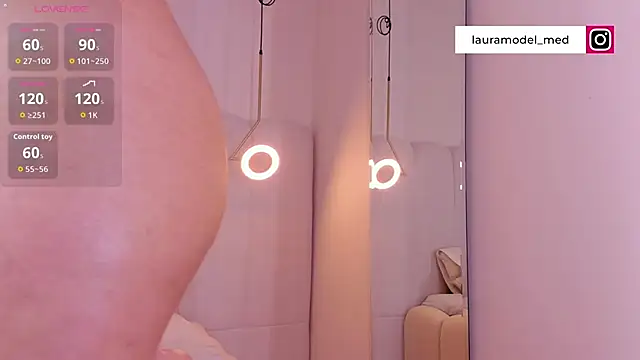 riri_candy's cam snapshot