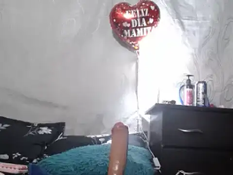 CataleyaRosee's cam snapshot