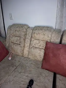 Alysson_LS's cam snapshot