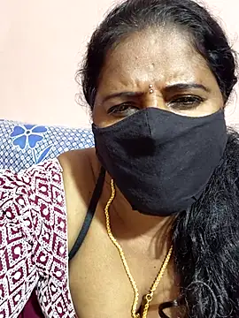 siri_tamiltelugu's cam snapshot