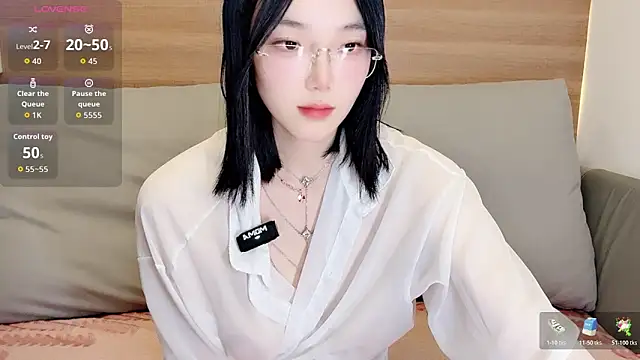 upoo7lt's cam snapshot