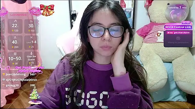 Maggie_Fox3's cam snapshot