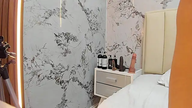 MADISON_ROWAN1's cam snapshot