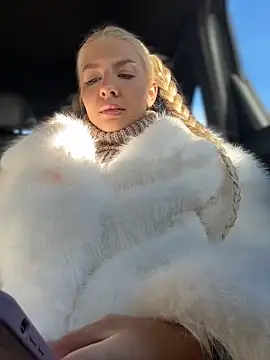 NewLale's cam snapshot