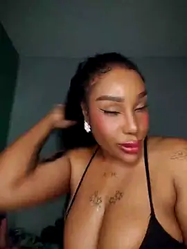 Queen_Amara's cam snapshot