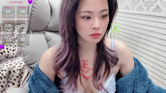 Holiland live sex cam