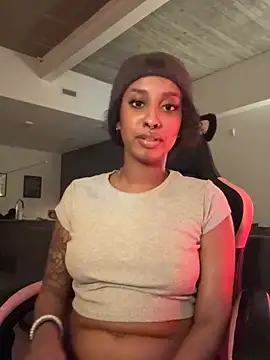 Your_Paris's cam snapshot