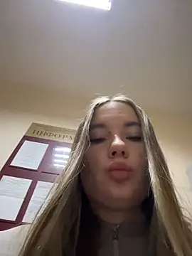 VineraSweet's cam snapshot