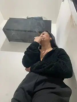 Lili__taylor's cam snapshot