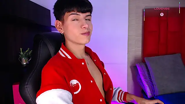 Ezra_Storm live sex cam