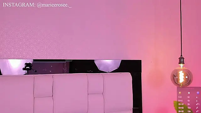 Mariee_rosee's cam snapshot