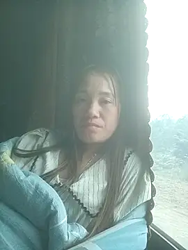 cutebobi's cam snapshot