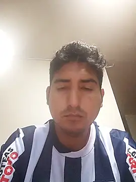 Yrresistible666 live sex cam