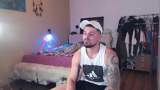 Tiberius_hunk live sex cam