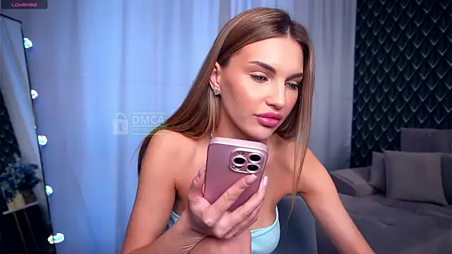 AmmyScotch live sex cam