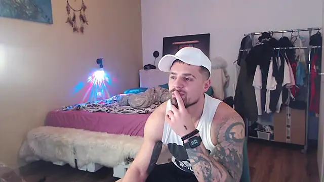 Tiberius_hunk live sex cam